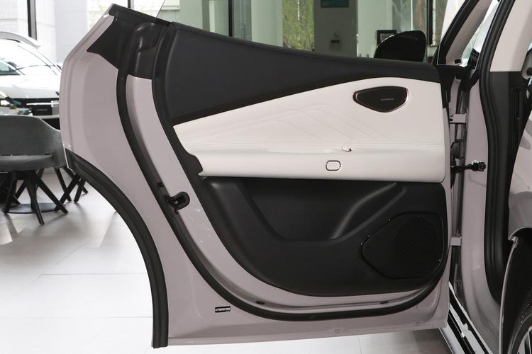 Фото машины 156