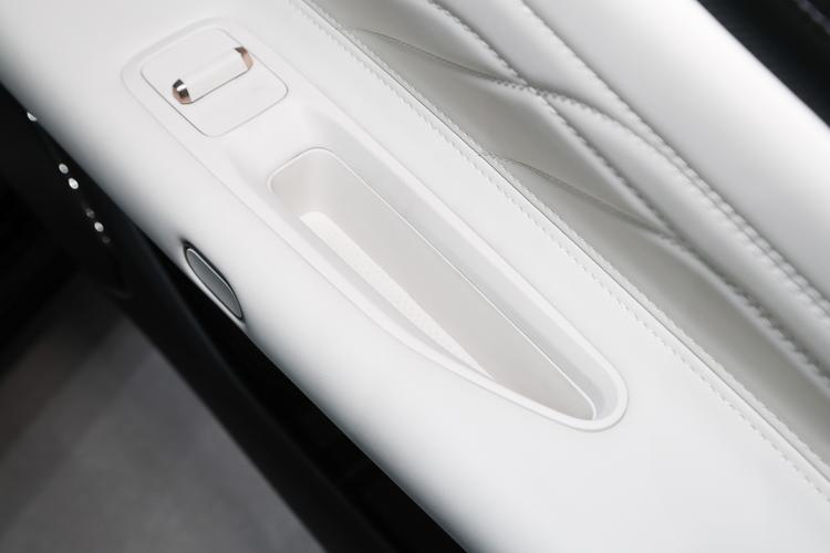 Фото машины 185