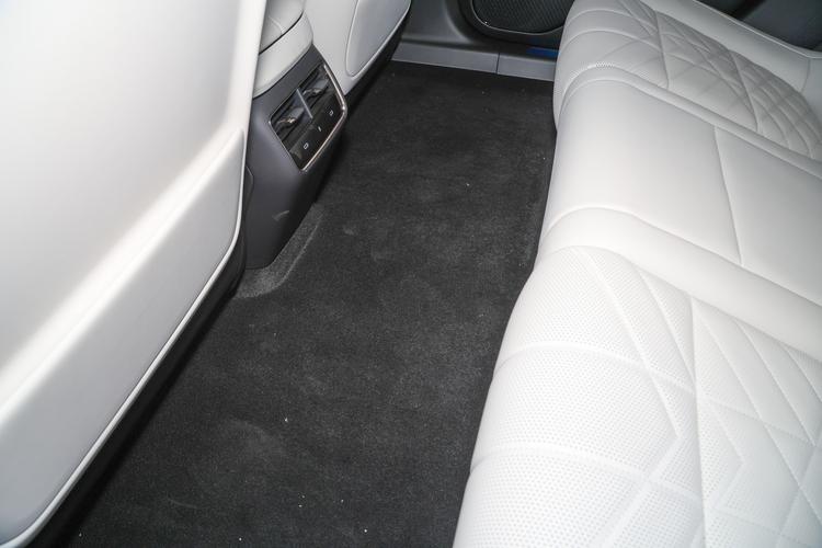 Фото машины 190