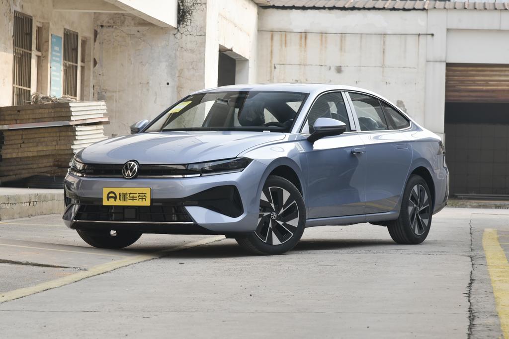 L 300TSI DSG Elite type