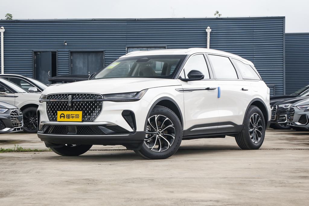 Facelift 2.0T four-wheel drive exclusive edition