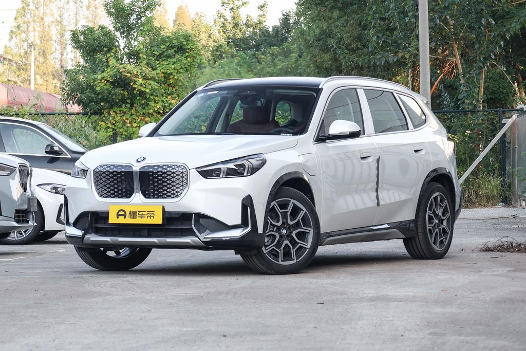 xDrive30L X design set