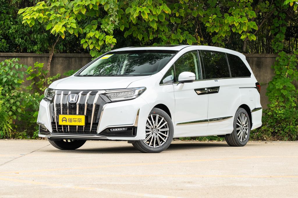 2.0L e: HEV Comfort Edition