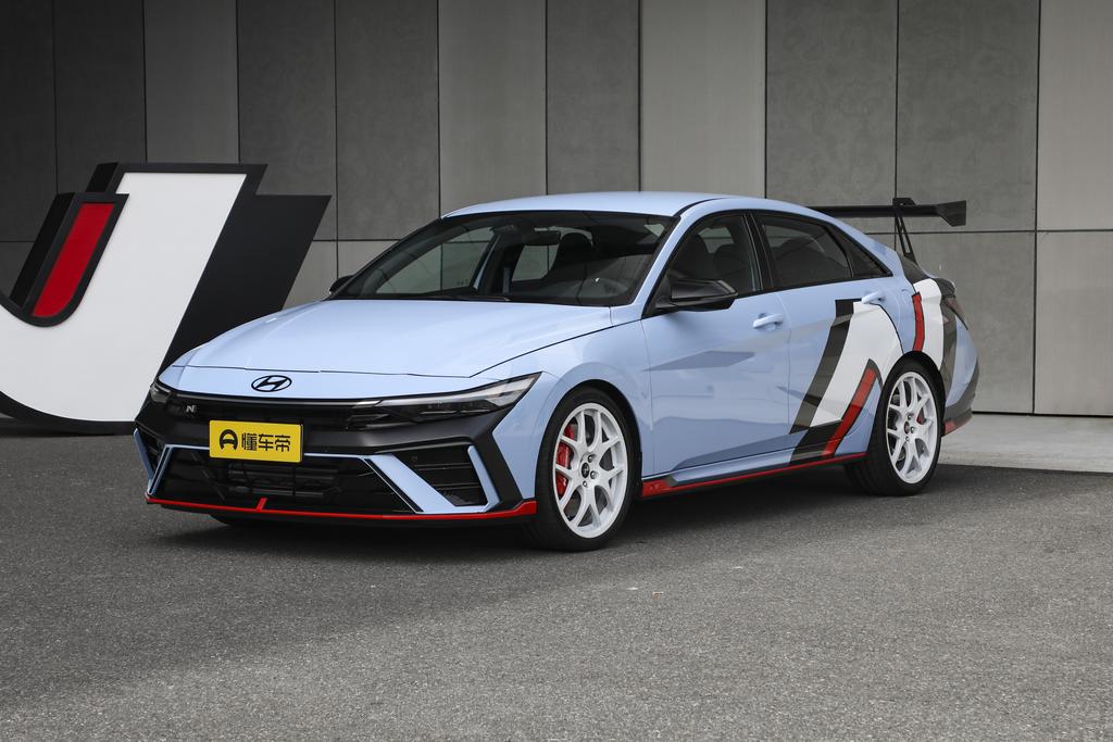 2.0T N TCR Edition