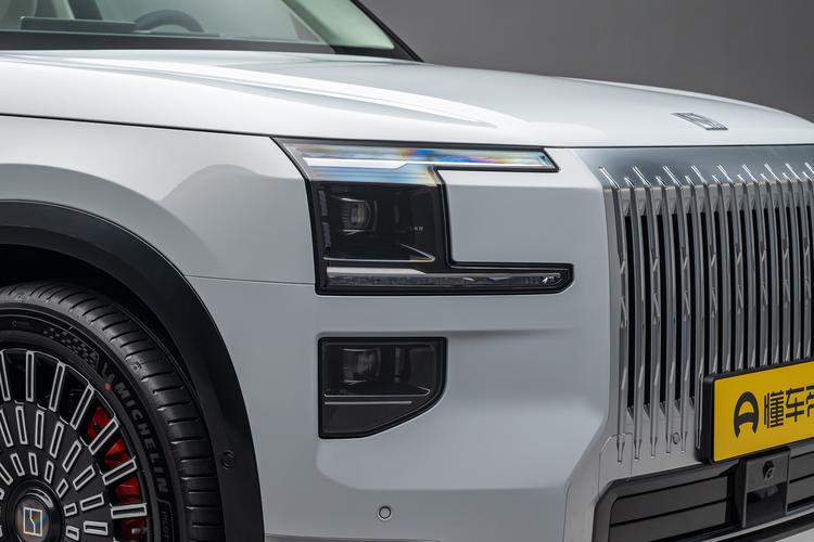 Фото машины 44