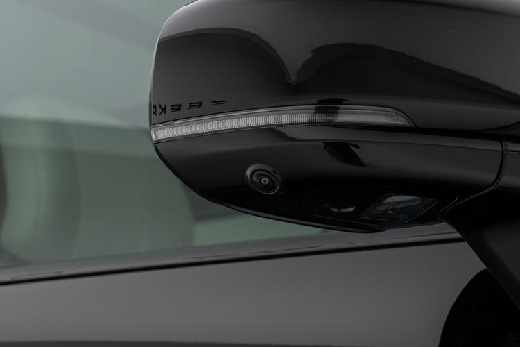 Фото машины 112