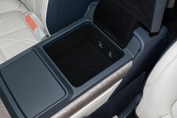 Фото машины 215