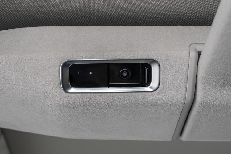 Фото машины 228