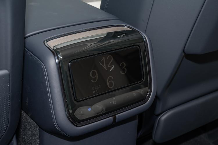 Фото машины 244