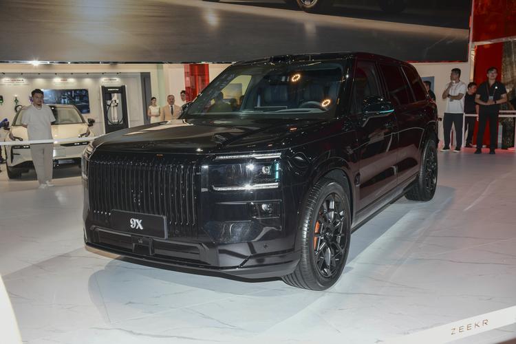 Фото машины 272