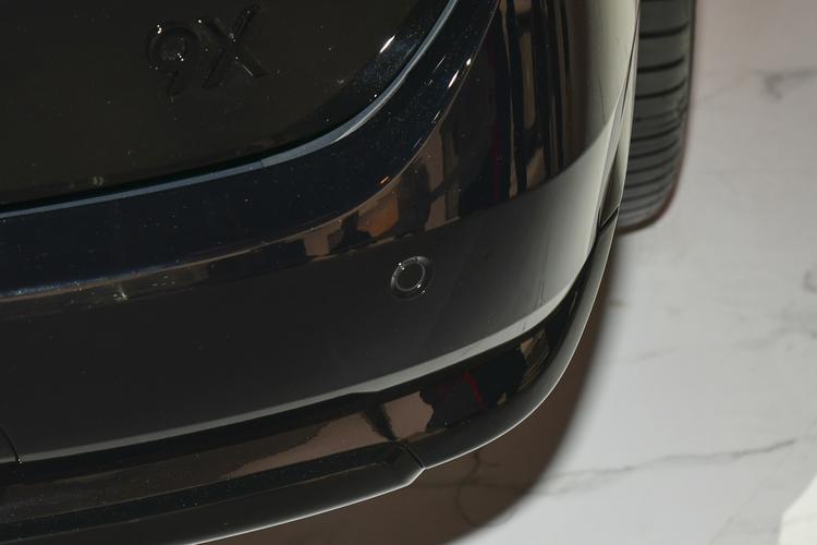 Фото машины 308