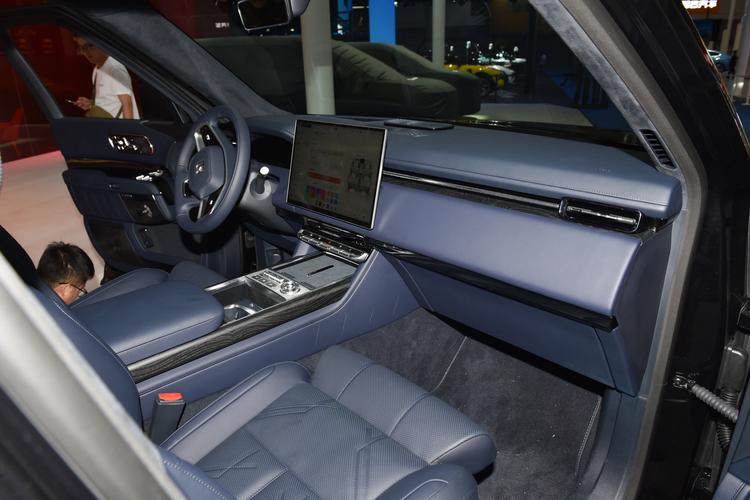 Фото машины 313