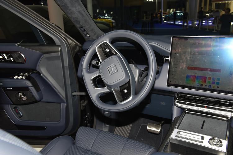 Фото машины 321