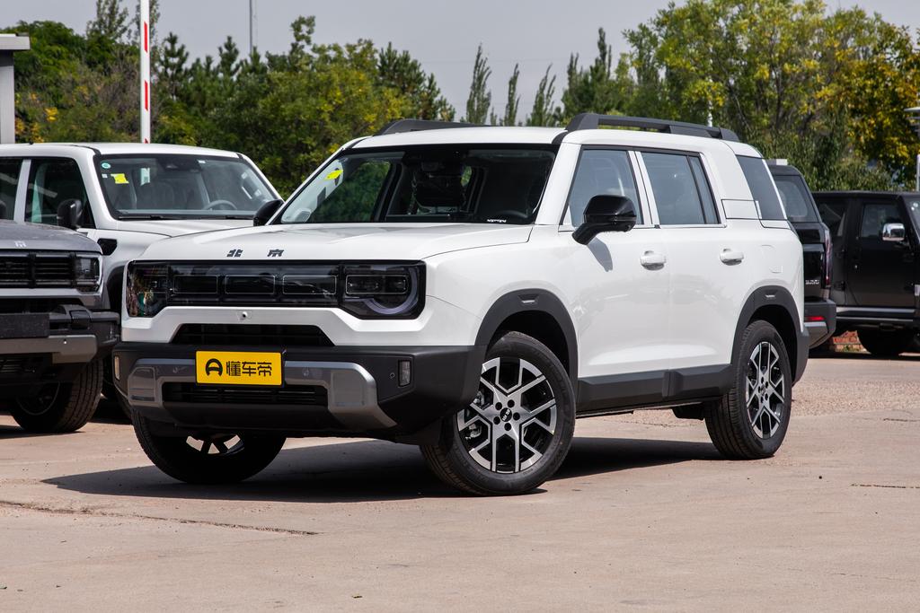 Traveler 1.5T DHT Hybrid Premium Edition