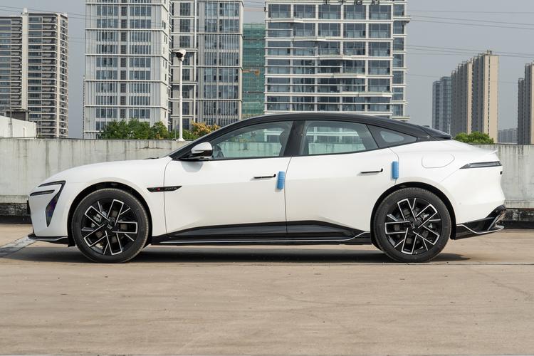 Фото машины 22