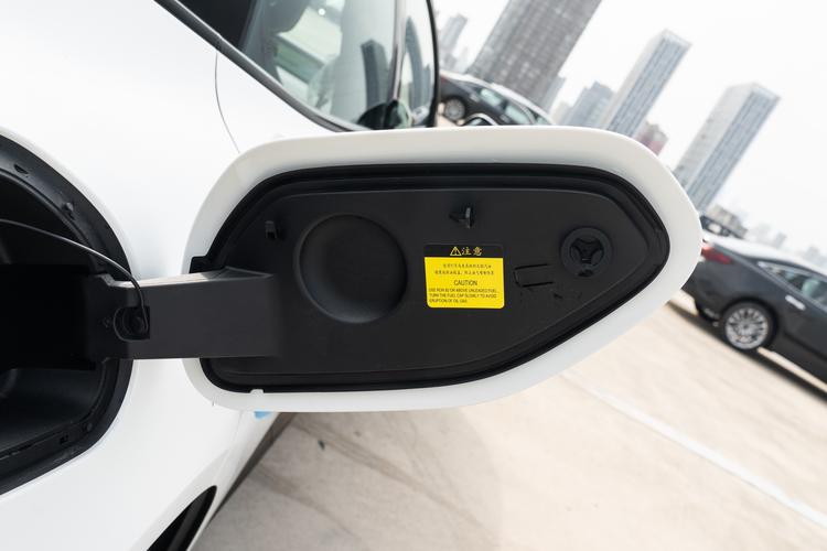 Фото машины 108