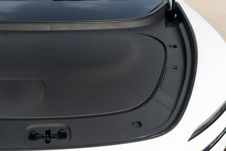 Фото машины 30