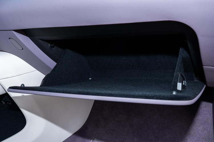 Фото машины 142