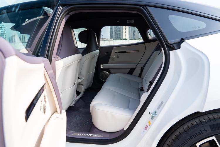 Фото машины 144