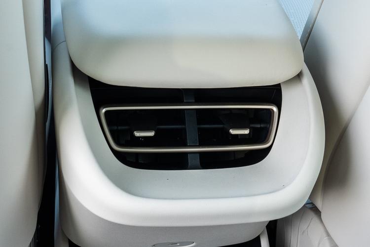 Фото машины 150