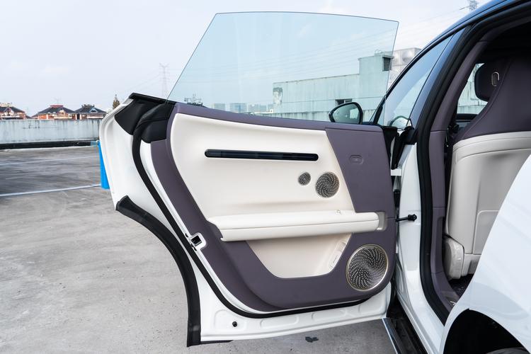 Фото машины 56