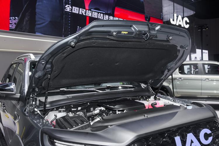 Фото машины 105