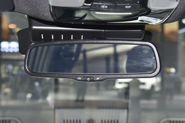 Фото машины 207