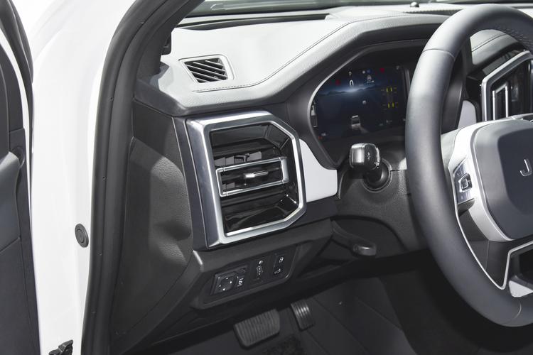 Фото машины 213