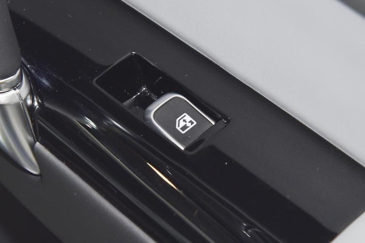 Фото машины 224