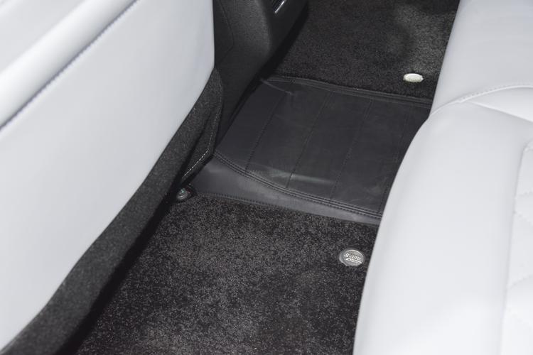 Фото машины 225