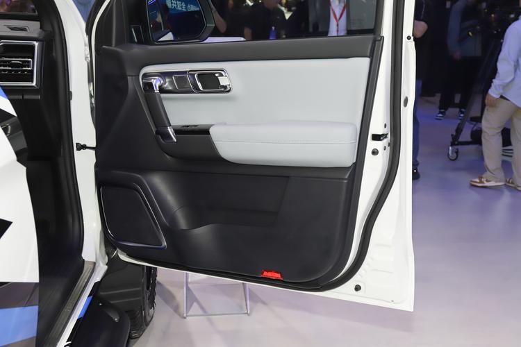 Фото машины 311