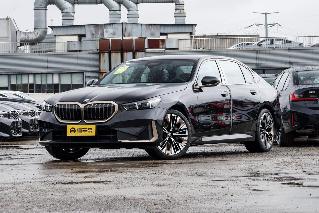 Facelift 530Li exclusive luxury set
