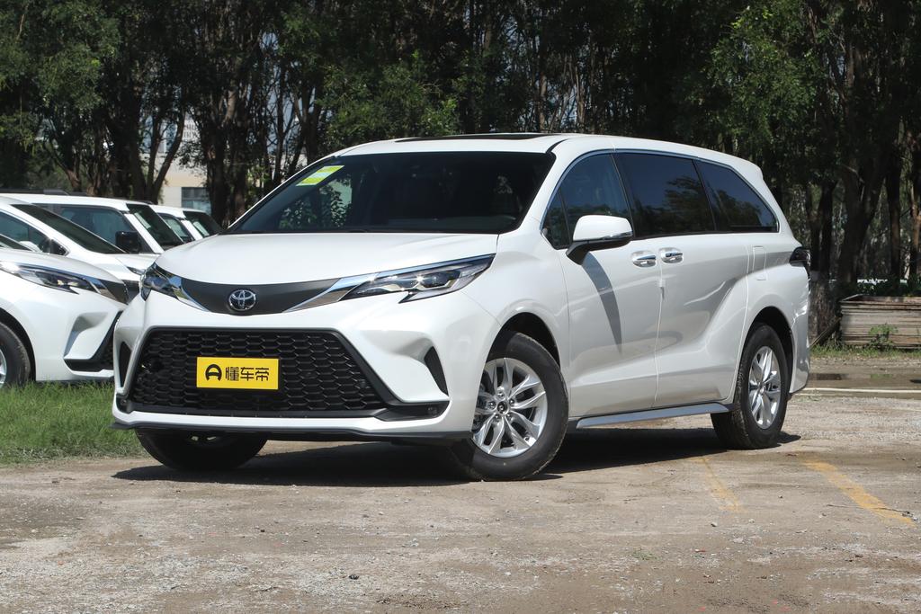 Smart electric hybrid dual engine 2.5L two-wheel drive comfort version