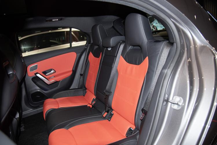 Фото машины 107