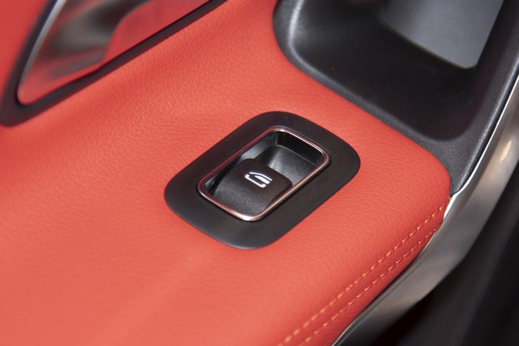 Фото машины 142