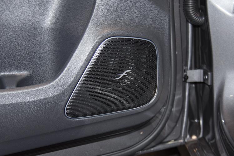 Фото машины 144