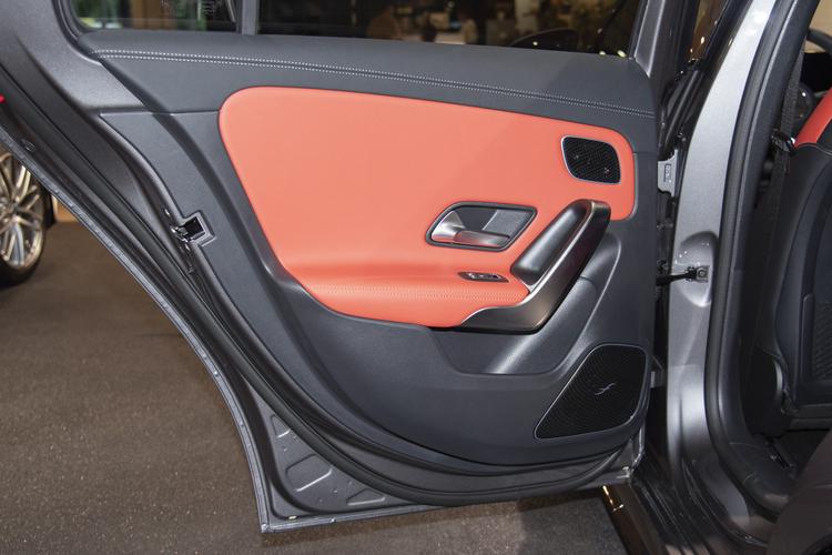 Фото машины 151