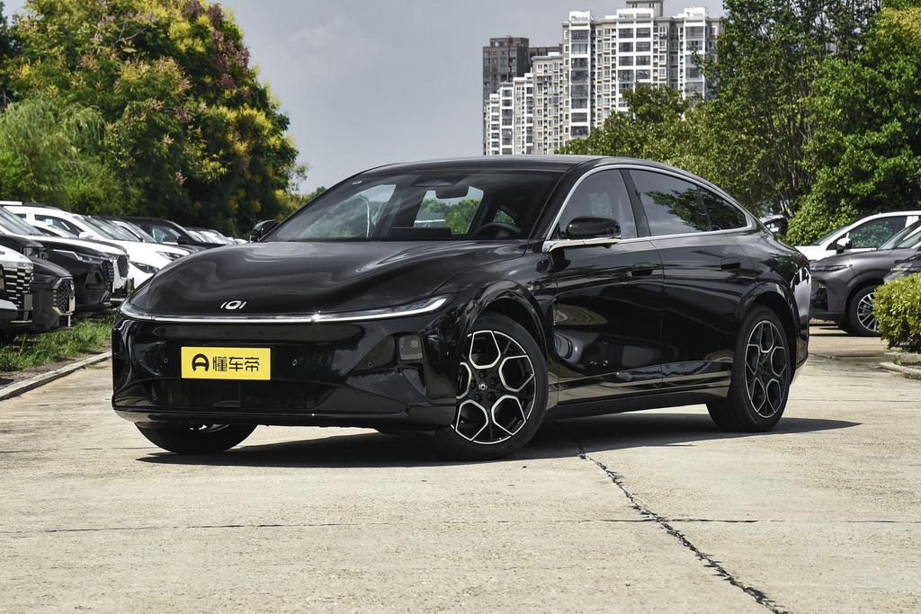 Super long Blue Whale pure electric 730 Luxury type