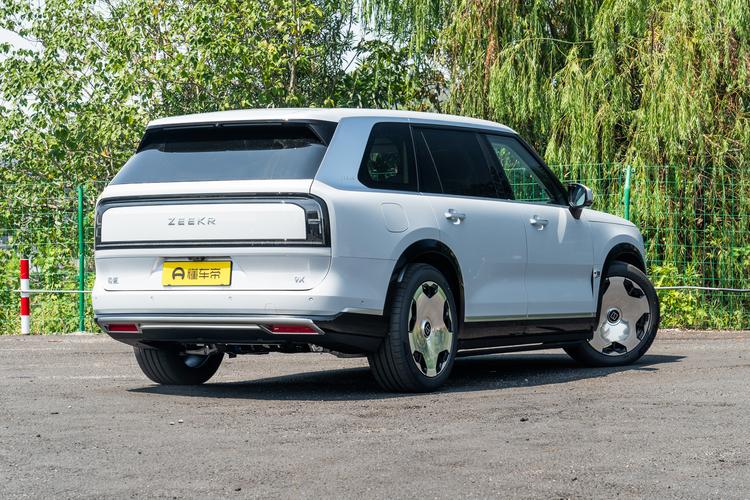 Фото машины 7