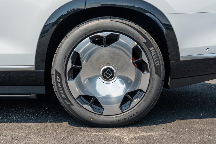 Фото машины 24