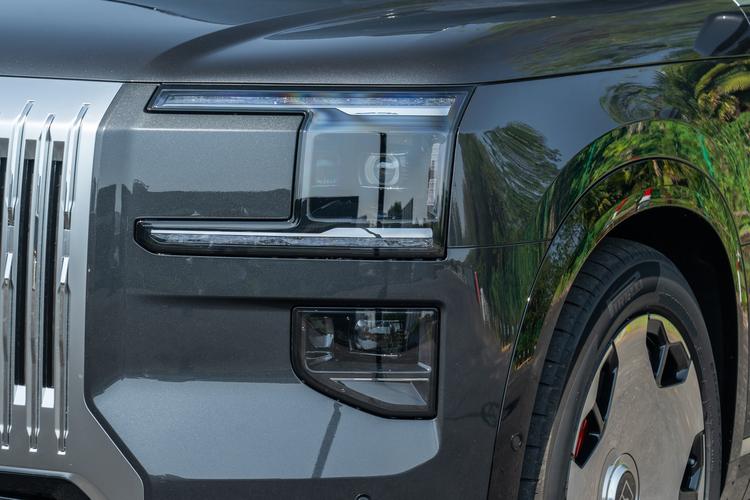 Фото машины 77