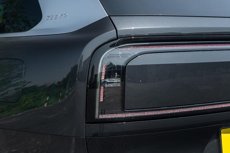 Фото машины 99