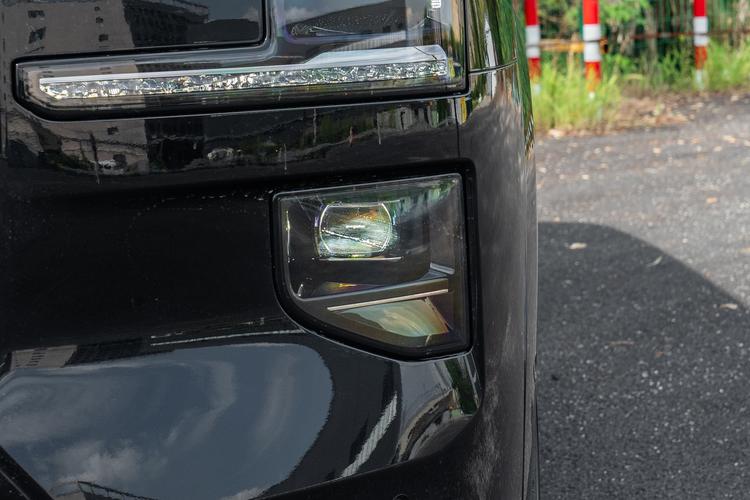 Фото машины 202