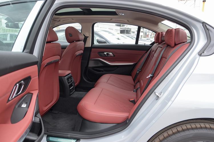 Фото машины 109