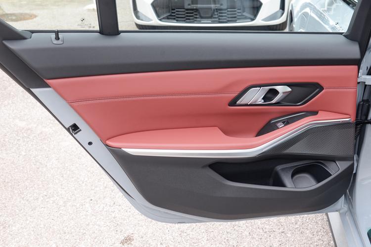 Фото машины 118