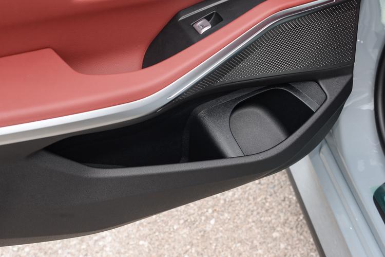 Фото машины 142