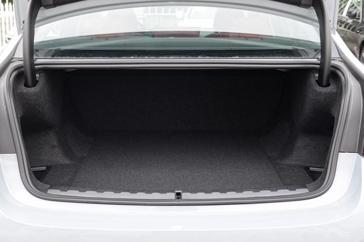 Фото машины 143