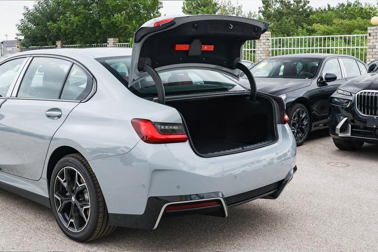 Фото машины 145