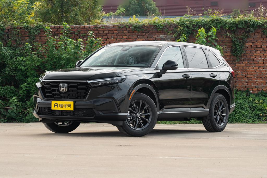 The world's 30-year glory model 240TURBO CVT four-wheel drive 5-seater version