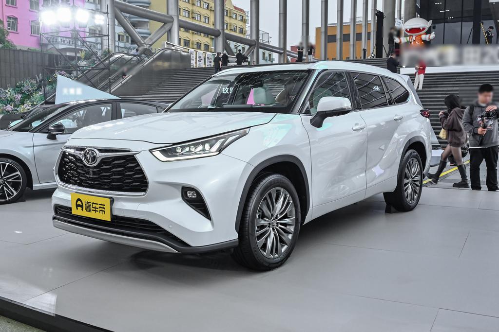 Dual-engine 2.5L four-wheel drive Extreme edition 7-seater
